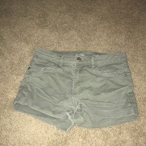 H and M olive jean shorts